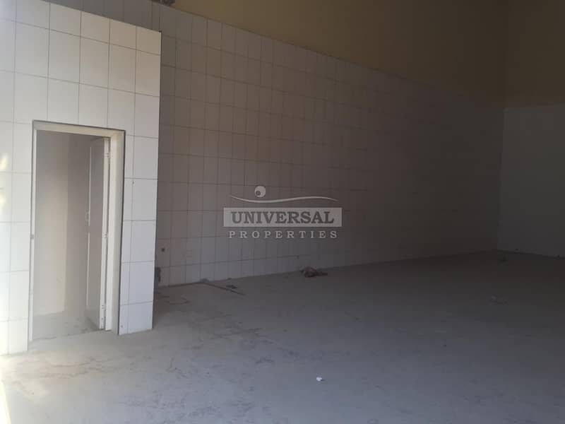 1500 Sqft Warehouse With 3 Phase Electricity Available For Rent in Ajman Al Jurf Area