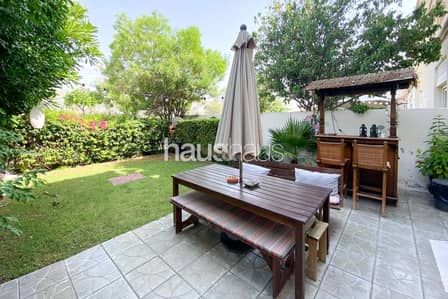 2 Bedroom Villa for Sale in The Springs, Dubai - Lake Backing | Upgraded | Motivated seller |