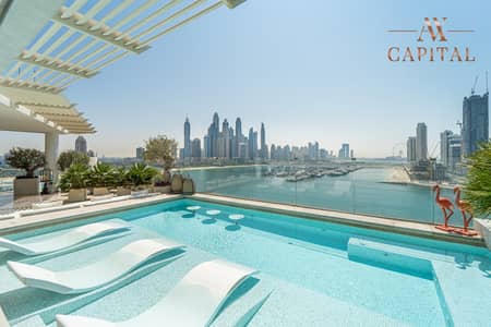 2 Bedroom Flat for Sale in Palm Jumeirah, Dubai - Breathtaking Views of Skyline and Sunset