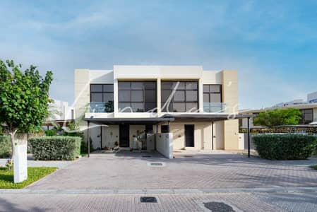 4 Bedroom Villa for Sale in DAMAC Hills, Dubai - End Corner Unit |Large Plot  | VOT