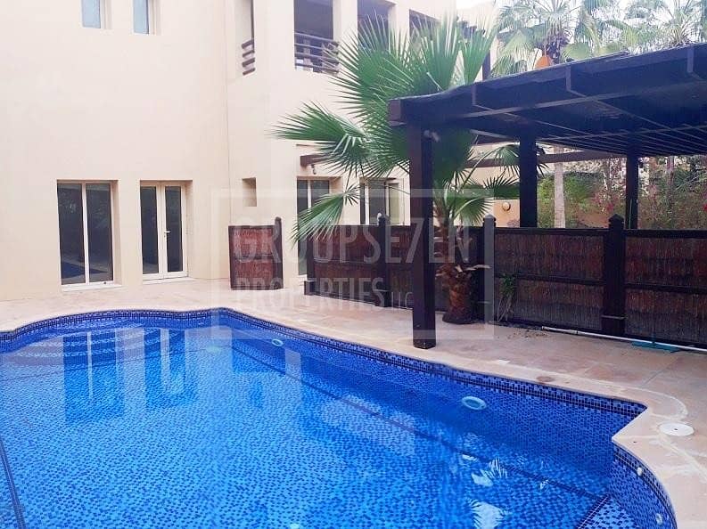 Private Pool Immaculate Luxurious Villa E1 Type