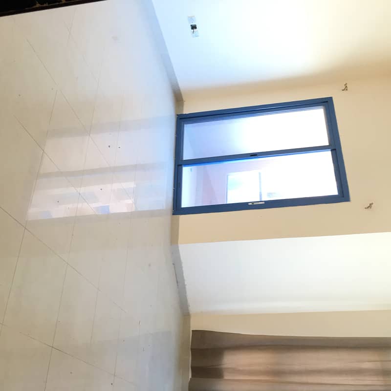 DEAL OF THE DAY FOR RENT 2 BED HALL WITH CLOSED KITCHEN IN NAUIMIA TOWERS 34000 ONLY DEAL OF THE DAY FOR RENT 2 BED HALL WITH CLOSED KITCHEN IN NAUIMIA TOWERS 34000 ONLY