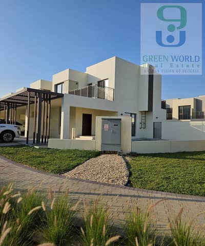 4 Bedroom Villa for Rent in Dubai South, Dubai - 40d9bec8-5f62-48f5-91a5-de40536e4129. jpg