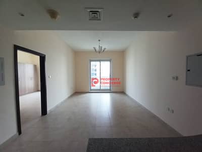 1 Bedroom Apartment for Sale in Jumeirah Lake Towers (JLT), Dubai - Lake View , Excellent Price , High Floor