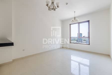 1 Bedroom Apartment for Rent in Al Jaddaf, Dubai - Spacious and Bright Unit | Ready to Move In