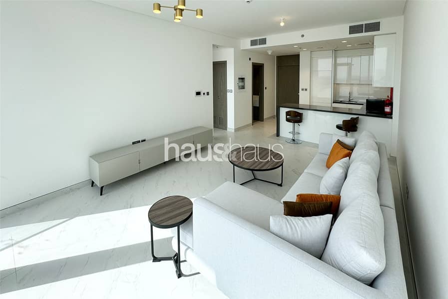 Exclusive | Furnished | Ready | Multiple Cheques