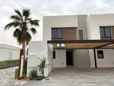2 Bedroom Townhouse for Rent in Yas Island, Abu Dhabi - Single Row Townhouse | Prime Location | Spacious