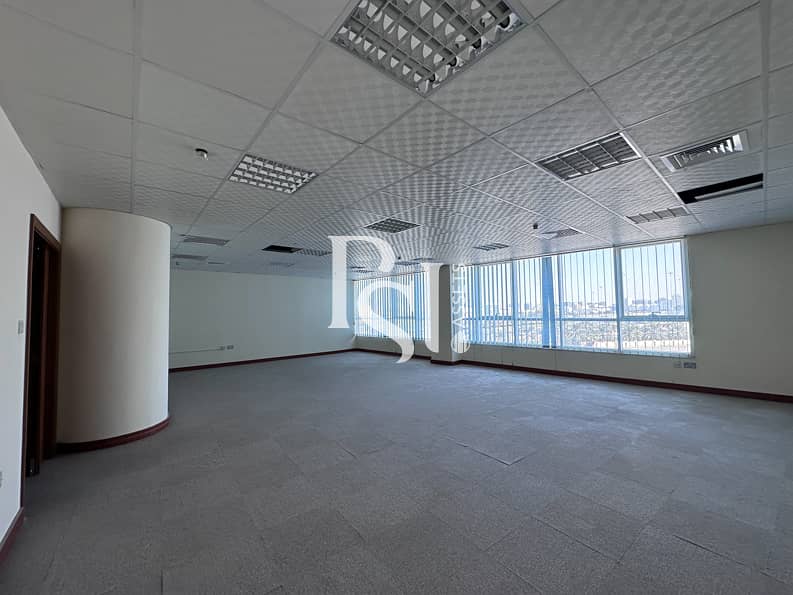 8 Mussafah- Abu Dhabi -  Office (3). jpg