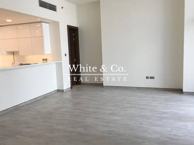 2 Bedroom Flat for Sale in Business Bay, Dubai - Vacant in July | Stables view | Large sqft