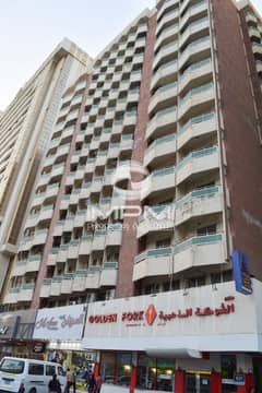 شقة في شارع حمدان 3 غرف 50000 درهم - 6336242