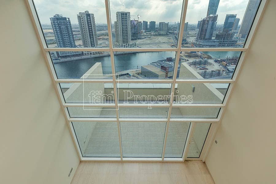 Largest Duplex| white goods| Canal View