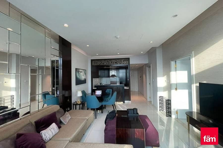 位于迪拜市中心，至尊顶峰大厦（高塔露台） 1 卧室的酒店式公寓 100000 AED - 8720037