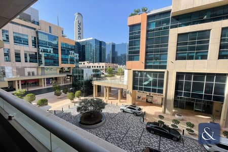 Studio for Rent in Business Bay, Dubai - Vacant | Prime Location | Spacious Apt
