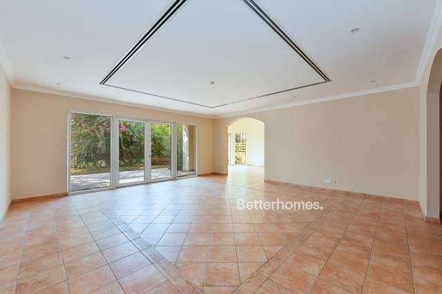 Good Location | Vacant | Study | GC East Good Location | Vacant | Study | GC East