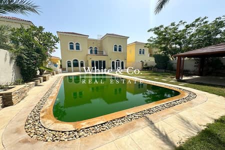 3 Bedroom Villa for Rent in Jumeirah Park, Dubai - Upgraded | Large Plot | Private Pool
