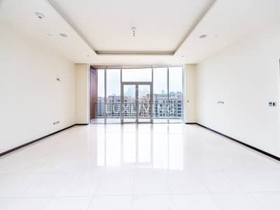 3 Bedroom Flat for Rent in Palm Jumeirah, Dubai - Maintenance is included | Beach Access |