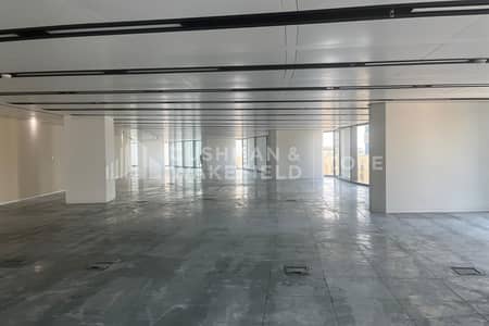 Office for Rent in Hamdan Street, Abu Dhabi - Fitted Office | A-Grade Building | Prime Location