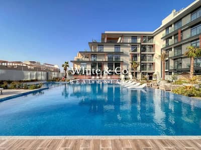Studio for Sale in Jumeirah Village Circle (JVC), Dubai - Direct Pool Access | Vacant | Furnished