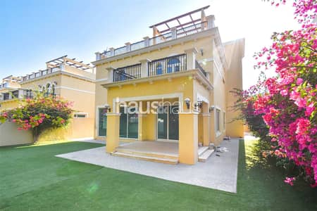 4 Bedroom Villa for Rent in Jumeirah Park, Dubai - Single Row | Available Now | District 9