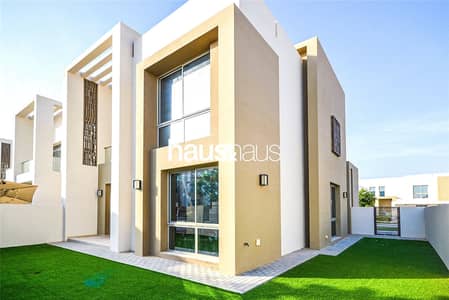 4 Bedroom Villa for Sale in Arabian Ranches 2, Dubai - Vacant Now | Modern Finish | Great Community