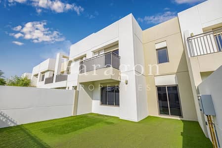 3 Bedroom Townhouse for Sale in Town Square, Dubai - Single Row | Prime Location | Vacant