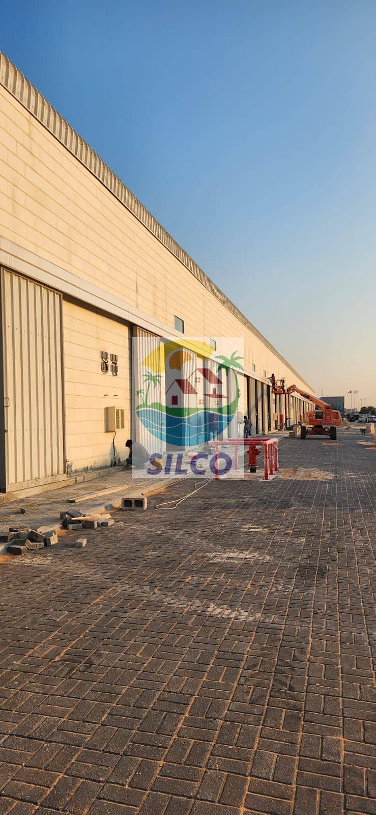 brand new warehouse in Mussafah