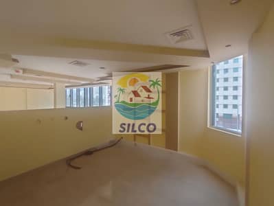 Office for Rent in Electra Street, Abu Dhabi - OFFICE SPACE INCLUDING PANTRY