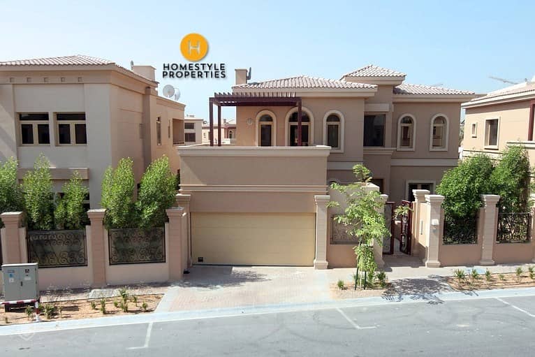 EXCLUSIVE GOLF GARDENS!! LARGE 4 BEDROOM PLUS MAIDS PRIVATE POOL AND GARDEN