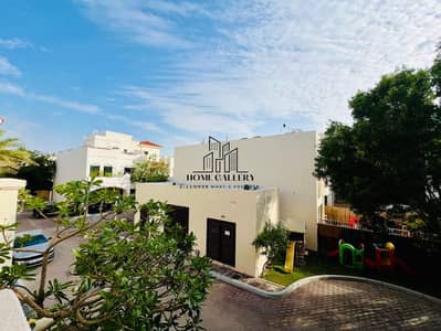 5 Bedroom Villa for Rent in Al Khalidiyah, Abu Dhabi - 1. jpeg