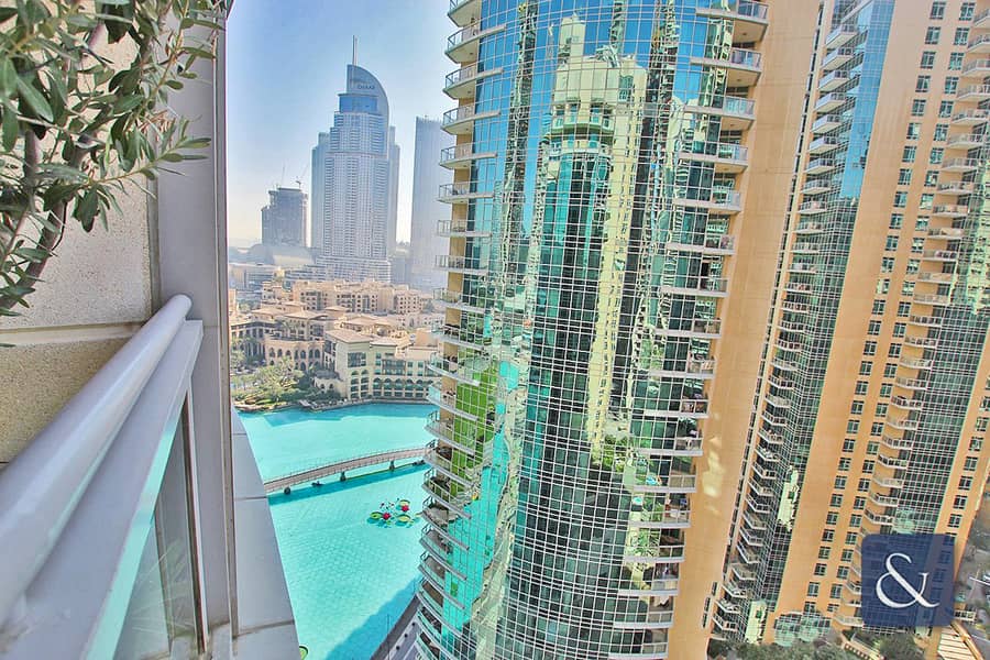 位于迪拜市中心，豪华公寓区，三号公寓大楼 1 卧室的公寓 130000 AED - 5666868