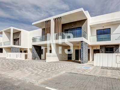 3 Bedroom Villa for Rent in Yas Island, Abu Dhabi - Luxury Single Row Villa in Prime Location | ready to move in