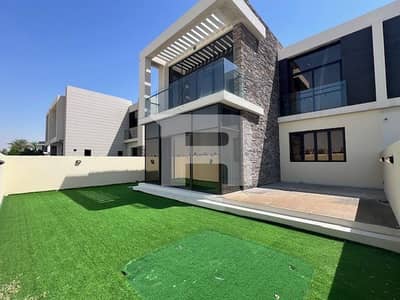 5 Bedroom Villa for Rent in DAMAC Hills, Dubai - Furnished 5BR | Vacant | Spacious Layout