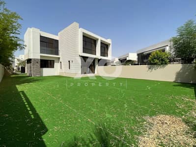 4 Bedroom Townhouse for Rent in DAMAC Hills, Dubai - Vacant | Large Garden | Fully Furnished
