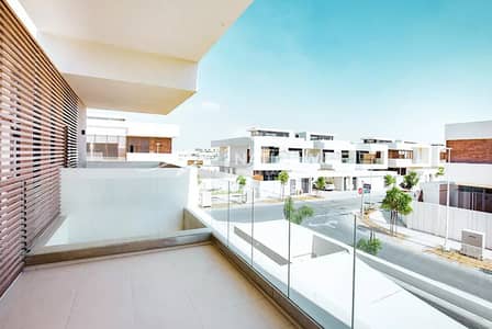 5 Bedroom Villa for Rent in Yas Island, Abu Dhabi - Vacant| Corner Single Row| Top Views| Prime Area