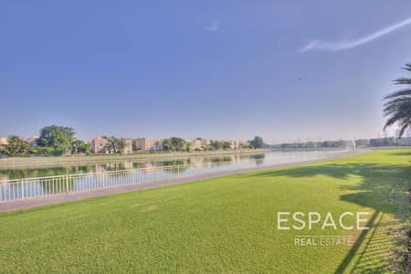 3 Bedroom Villa for Sale in The Springs, Dubai - Stunning Lake View Vacant on Transfer 3BR