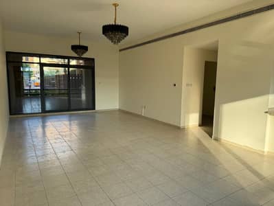2 Bedroom Apartment for Rent in The Greens, Dubai - Community View I Vacant I Well Maintained