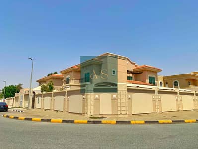 5 Bedroom Villa for Rent in Al Falaj, Sharjah - qJ9oY1fmibaQoSRqxv4Z4uvp5ekWqmc2Gbw13VCC