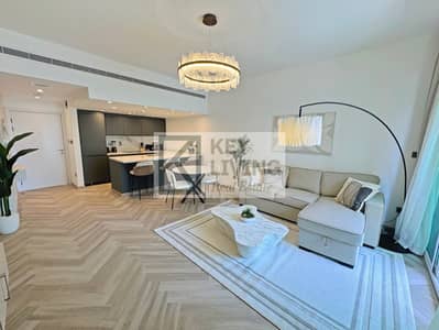 1 Bedroom Apartment for Rent in The Greens, Dubai - Living Area (16). jpeg