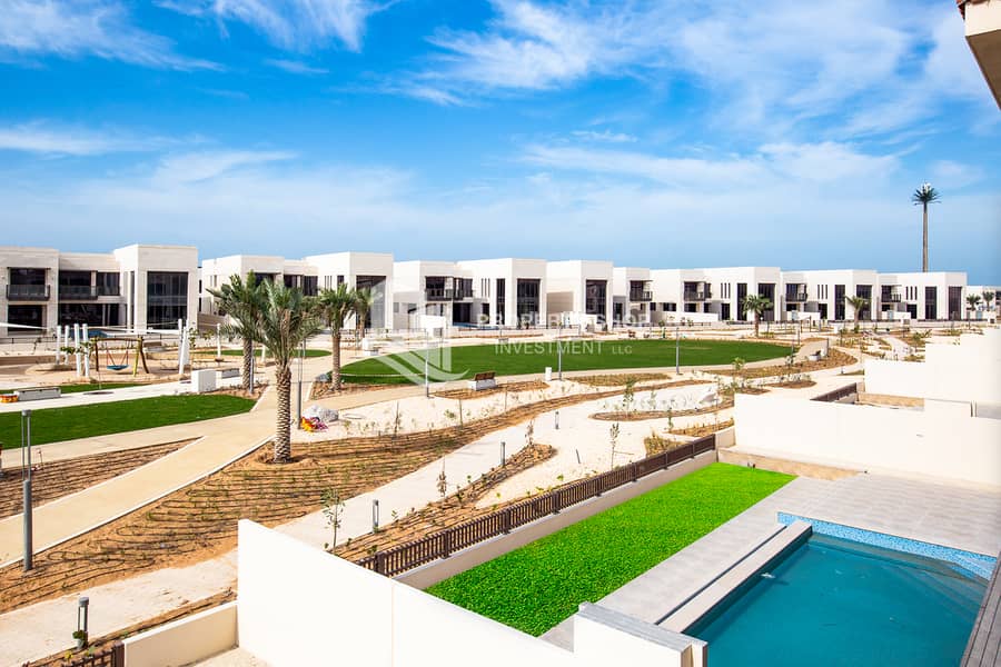 abu-dhabi-saadiyat-island-hidd-al-saadiyat-beach-mansion-type-3C-balcony-pool-view (2) (2). JPG