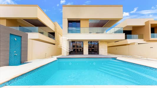 5 Bedroom Villa for Rent in Saadiyat Island, Abu Dhabi - 5-bedroom-villa-abu-dhabi-saadiyat-island-hidd-al-saadiyat-backyard-pool-view-2 (1). JPG