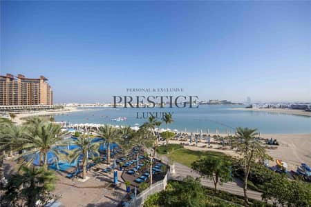 2 Bedroom Apartment for Sale in Palm Jumeirah, Dubai - Full Sea View | Beach Access | 2 bedrooms