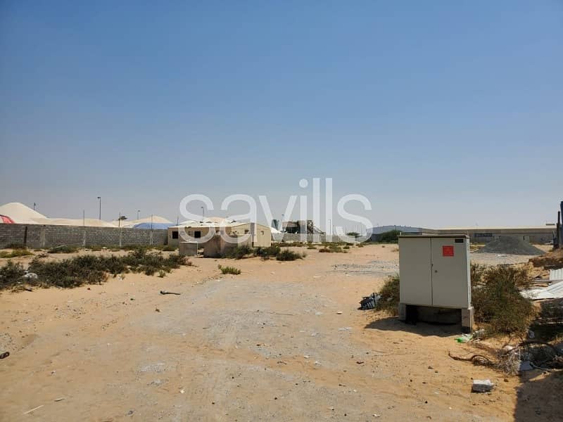 Industrial land | Access?to two roads | Big plot