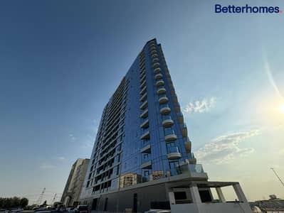 فلیٹ 1 غرفة نوم للبيع في مجمع دبي ريزيدنس، دبي - شقة في برج V،مجمع دبي ريزيدنس 1 غرفة 815000 درهم - 9022263