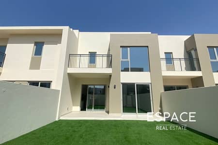 3 Bedroom Villa for Rent in Arabian Ranches 2, Dubai - Single Row l Vacant July l Modern Finish