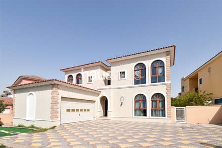 5 Bedroom Villa for Sale in Jumeirah Golf Estates, Dubai - Stunning 5 BR Villa | Elevated Lake View Plot