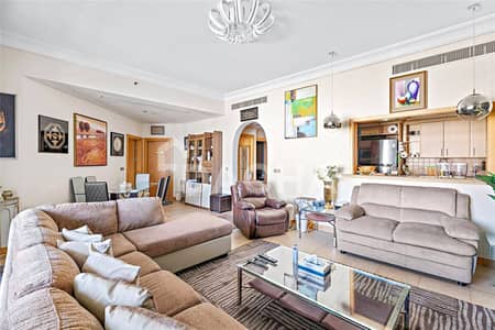 2 Bedroom Flat for Rent in Palm Jumeirah, Dubai - EXCLUSIVE: High Floor|Partial Sea Views|Furnished