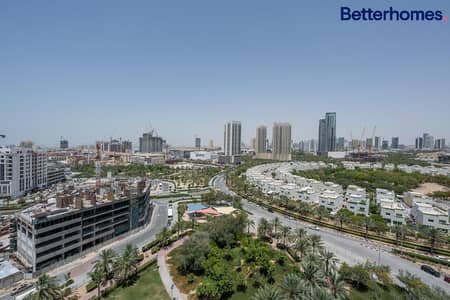 2 Bedroom Apartment for Sale in Jumeirah Village Circle (JVC), Dubai - Bright | Spacious | Mid Floor | Vacant on Transfer