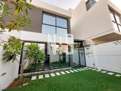 3 Bedroom Townhouse for Rent in Al Matar, Abu Dhabi - Amazing 3 BR Townhouse | Prime Location | specious layout