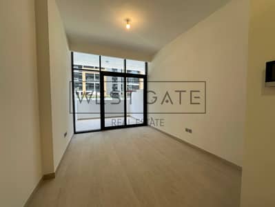 CHILLER FREE | BRANDNEW | SPACIOUS AND BIGBALCONY