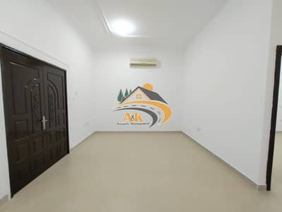فلیٹ 1 غرفة نوم للايجار في بني ياس، أبوظبي - WhatsApp Image 2024-05-17 at 05.17. 06_2ad2ea3a. jpg